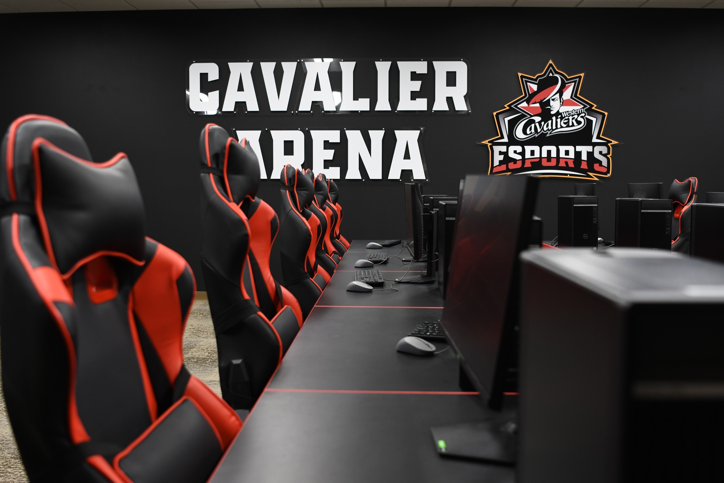 Western Esports finishes the fall season strong!